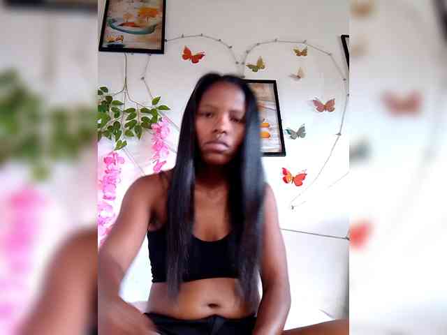 Sahsahsexy webcam