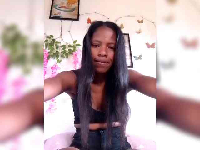 Sahsahsexy webcam