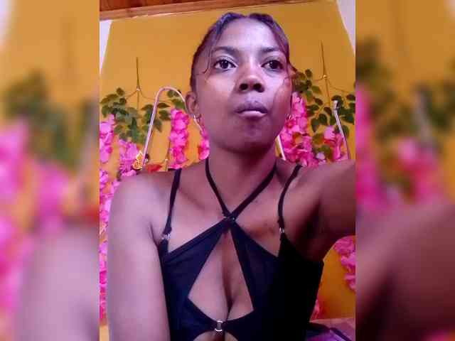 Sahsahsexy webcam