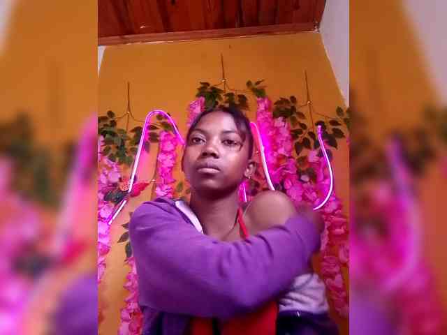 Sahsahsexy webcam