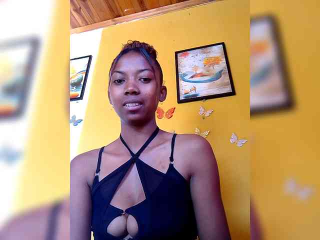 Sahsahsexy webcam