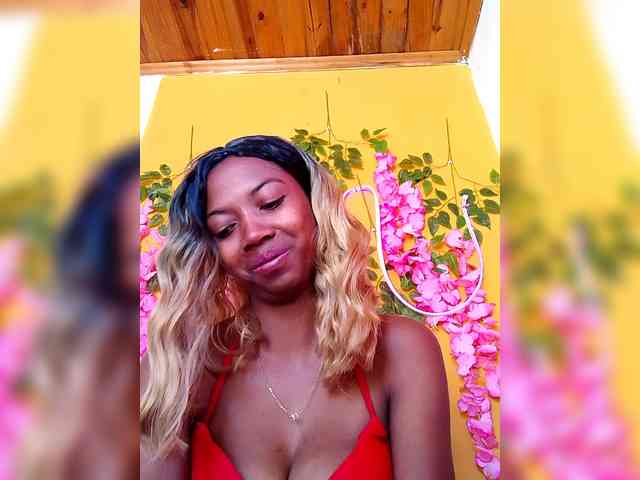 Sahsahsexy webcam