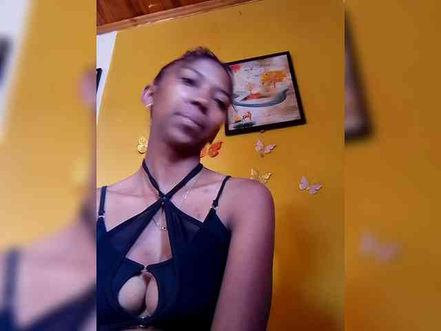 Sahsahsexy webcam