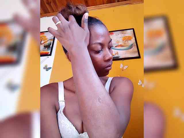 Sahsahsexy webcam