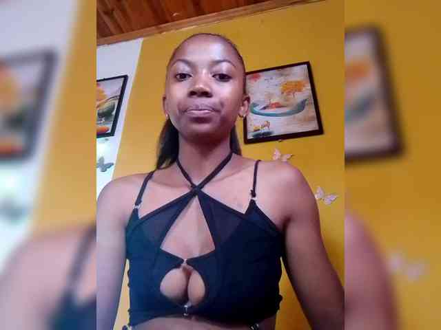 Sahsahsexy webcam