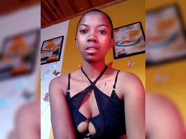 Sahsahsexy webcam
