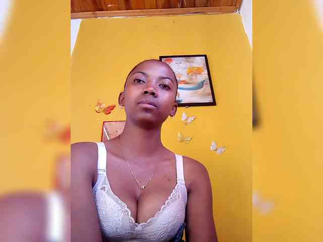 Sahsahsexy webcam