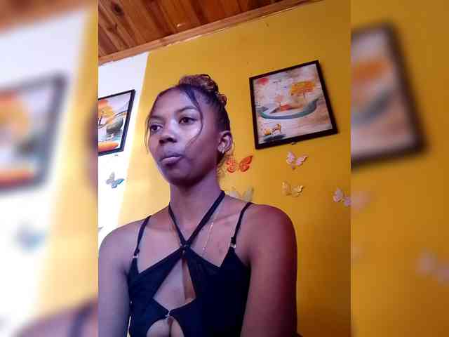 Sahsahsexy webcam