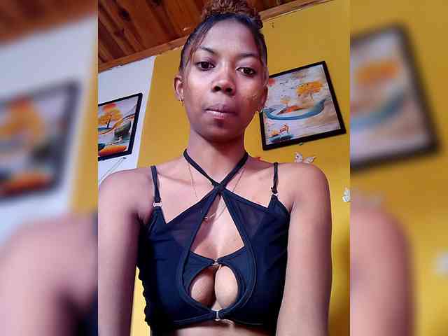 Sahsahsexy webcam