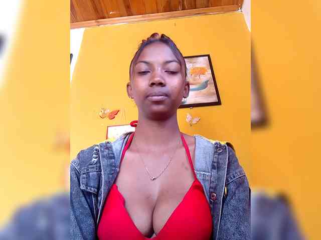 Sahsahsexy webcam