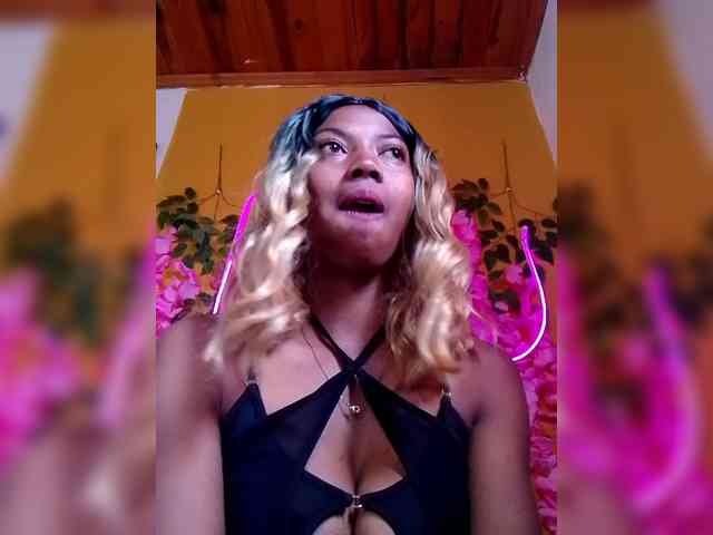 Sahsahsexy webcam