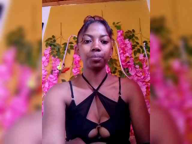 Sahsahsexy webcam