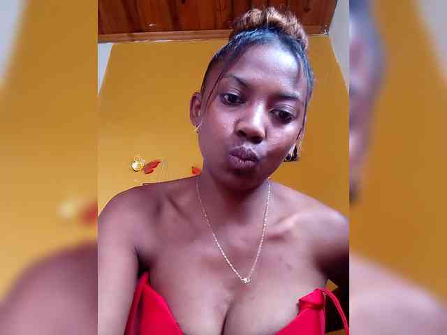 Sahsahsexy webcam