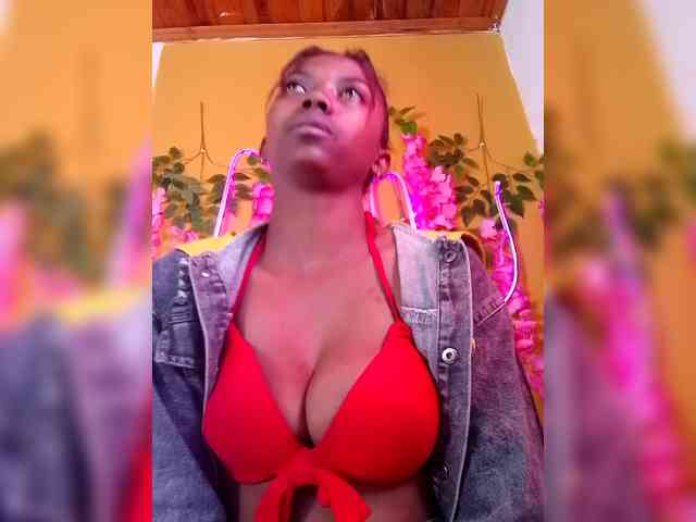 Sahsahsexy webcam