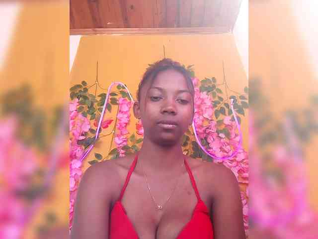 Sahsahsexy webcam