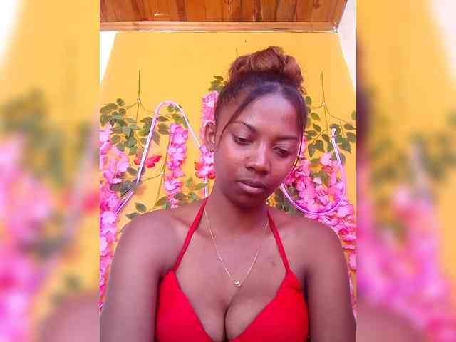 Sahsahsexy webcam