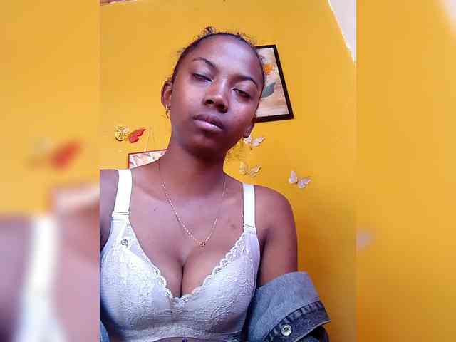 Sahsahsexy webcam