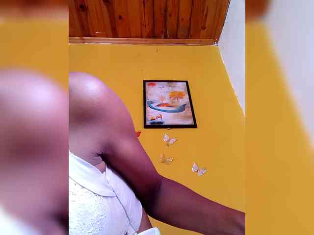 Sahsahsexy Live Webcam on BongaCams