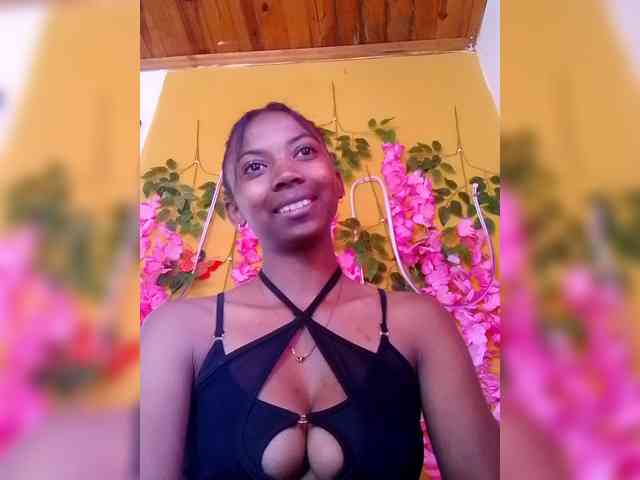 Sahsahsexy webcam