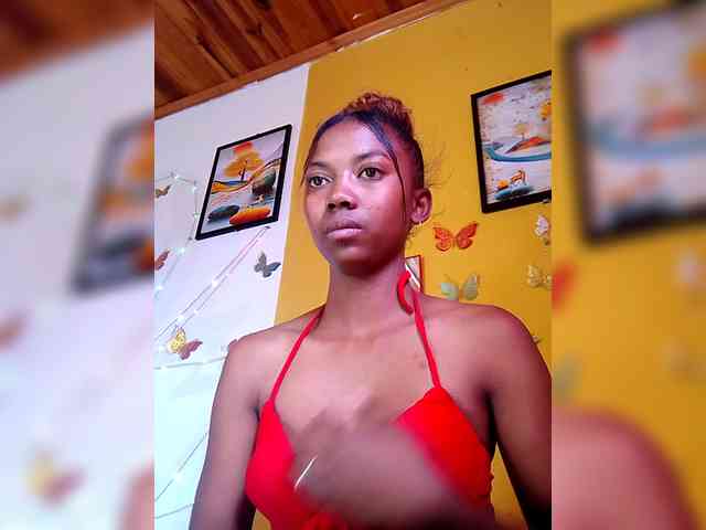 Modèle: Sahsahsexy