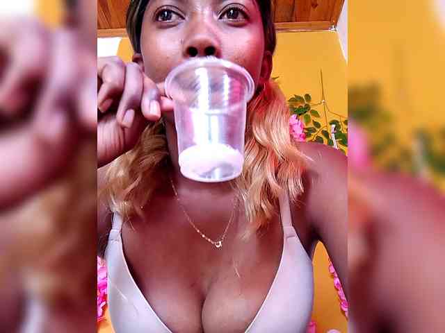 Sahsahsexy webcam