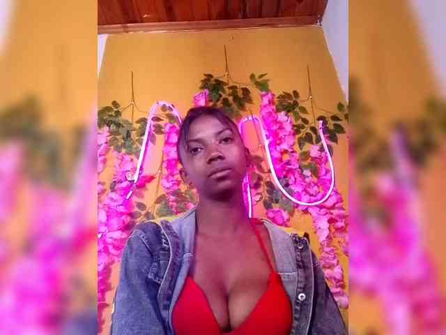 Sahsahsexy webcam