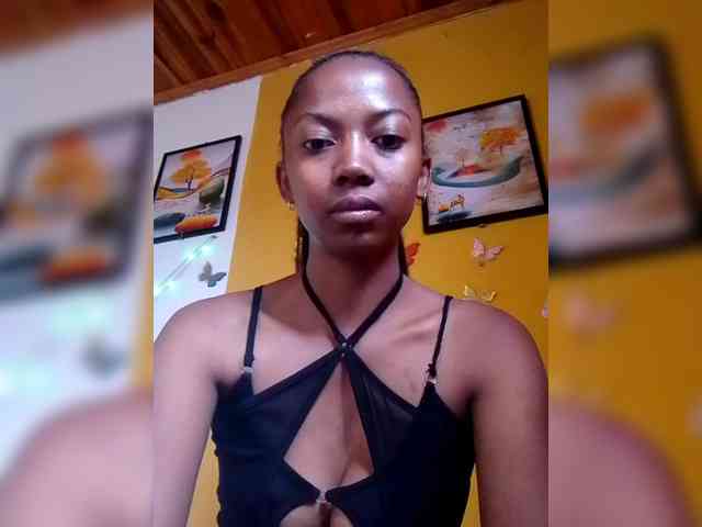 Sahsahsexy webcam