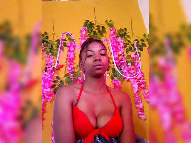Sahsahsexy webcam