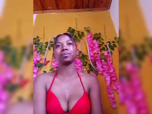 Sahsahsexy webcam