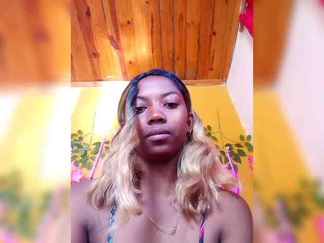 Sahsahsexy webcam