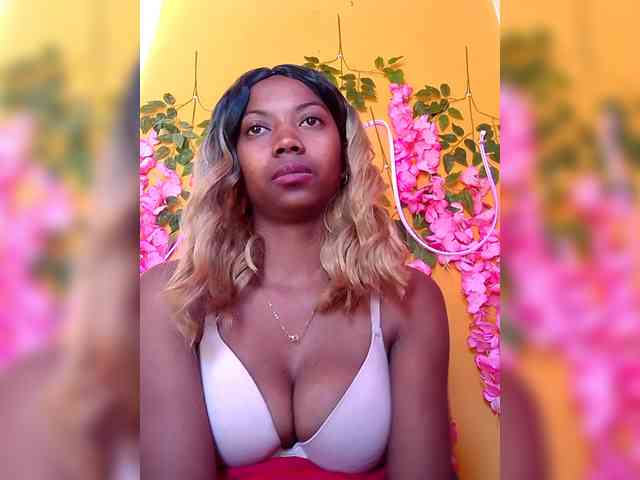 Sahsahsexy webcam