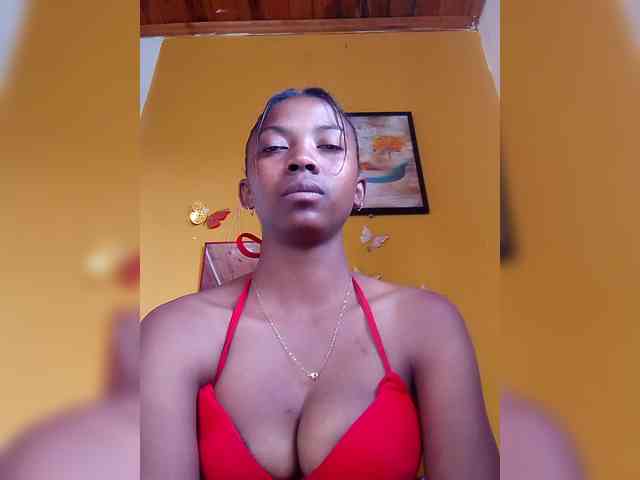 Sahsahsexy webcam