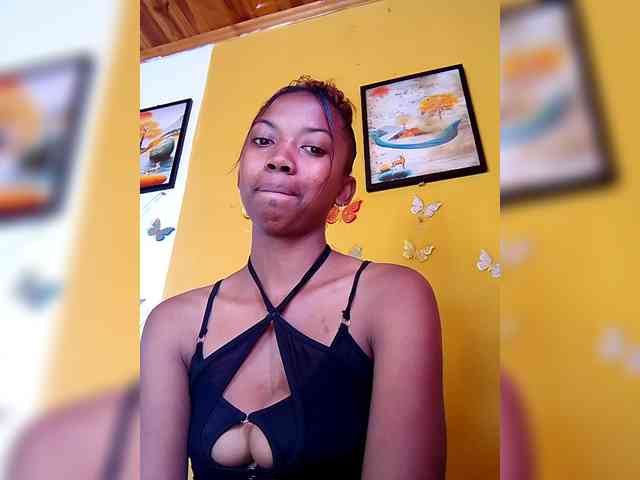 Sahsahsexy webcam