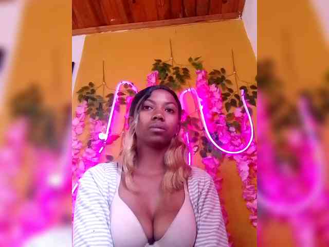 Sahsahsexy webcam