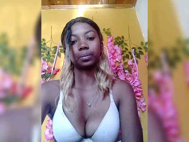 Modèle: Sahsahsexy