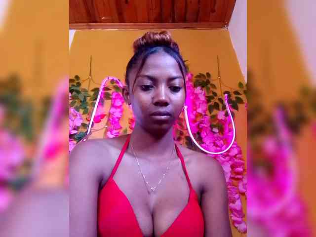 Sahsahsexy webcam