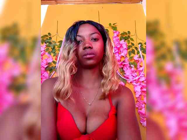 Sahsahsexy webcam