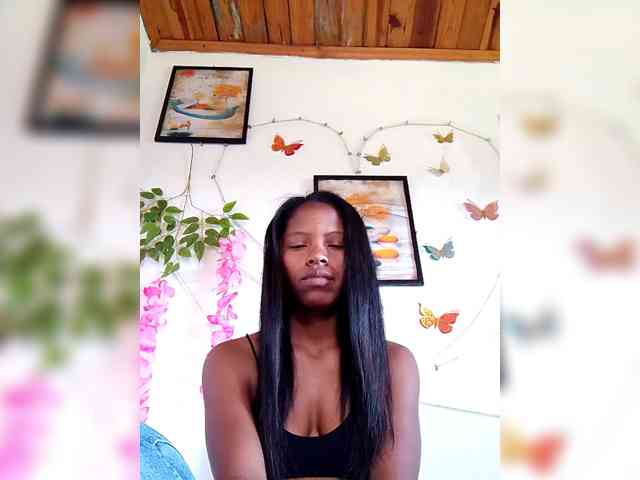 Sahsahsexy webcam