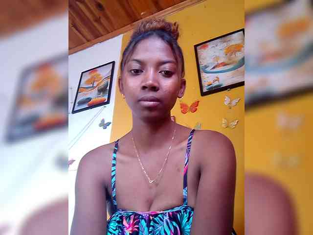 Modèle: Sahsahsexy