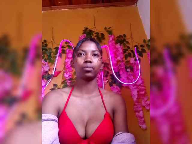 Sahsahsexy webcam