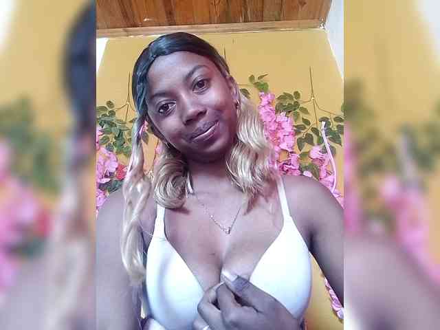 Sahsahsexy webcam
