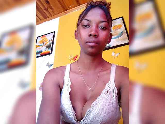 Sahsahsexy webcam