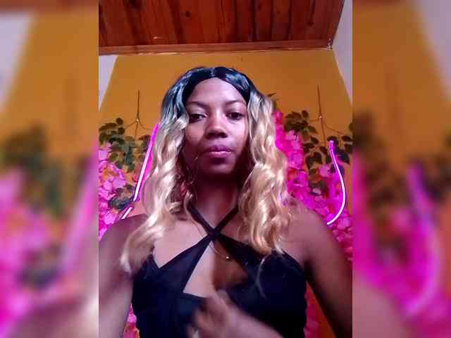 Sahsahsexy webcam