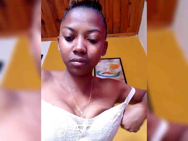 Sahsahsexy webcam