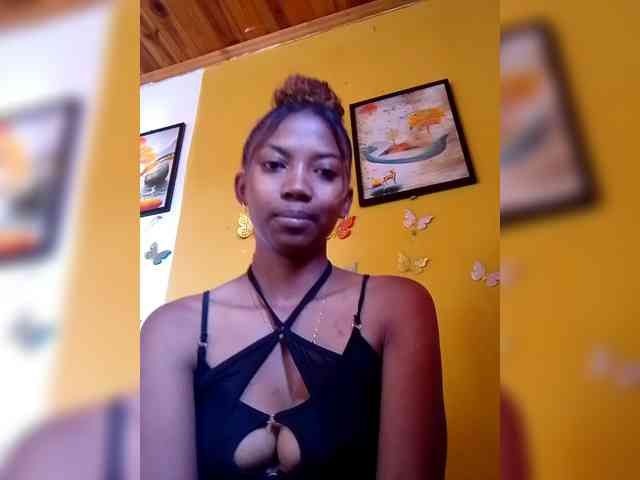 Sahsahsexy webcam