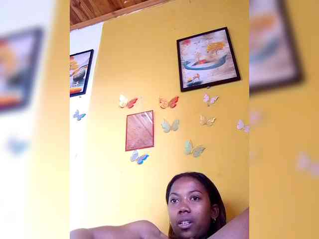 Sahsahsexy webcam