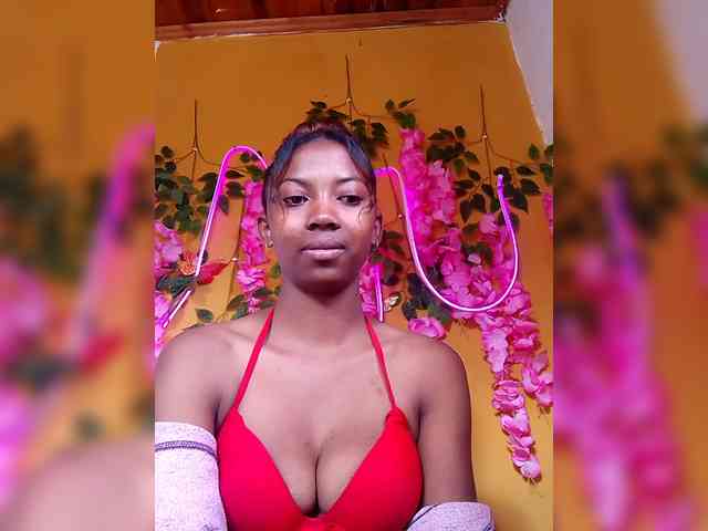 Sahsahsexy webcam