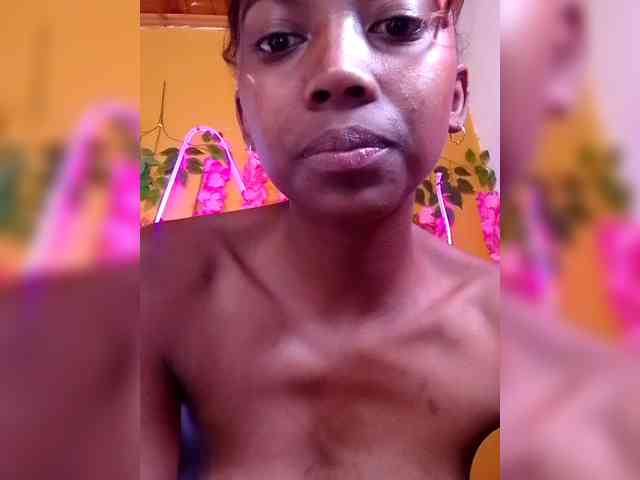 Sahsahsexy webcam