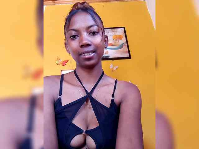Modèle: Sahsahsexy