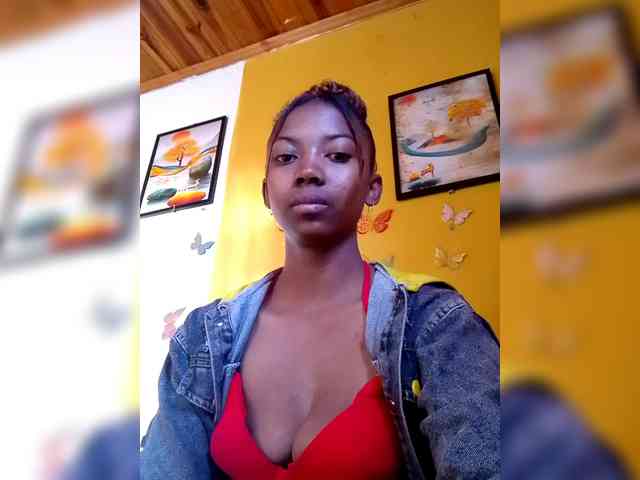 Sahsahsexy webcam